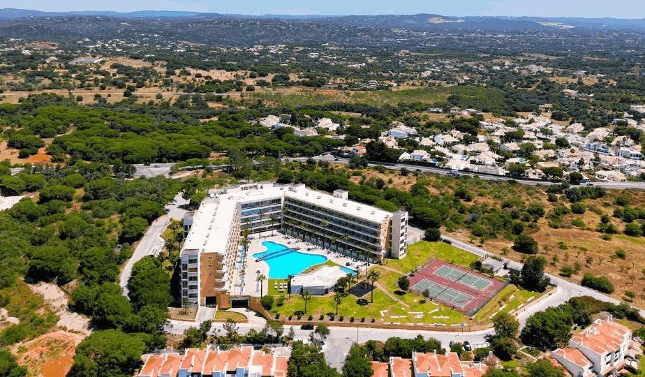 Vista aérea del Aparthotel Balaia Atlântico, MGE Hotels
